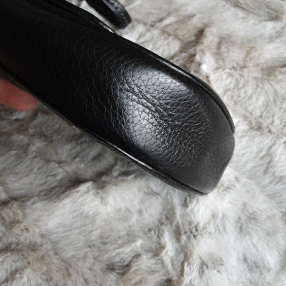 Coach Mini Turnlock Crossbody Bag, EUC - Picture 12 of 15